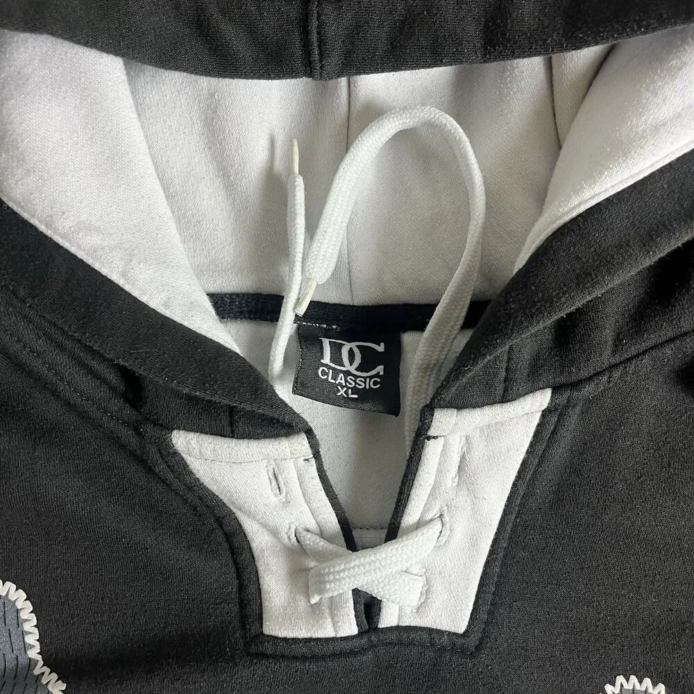 Black and White Vegas Hooded Sweatshirt Lace up DC Classic XL Pocket
